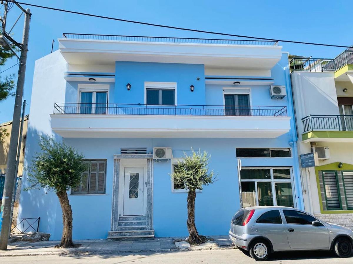 Azure House Apartment Атина Екстериор снимка