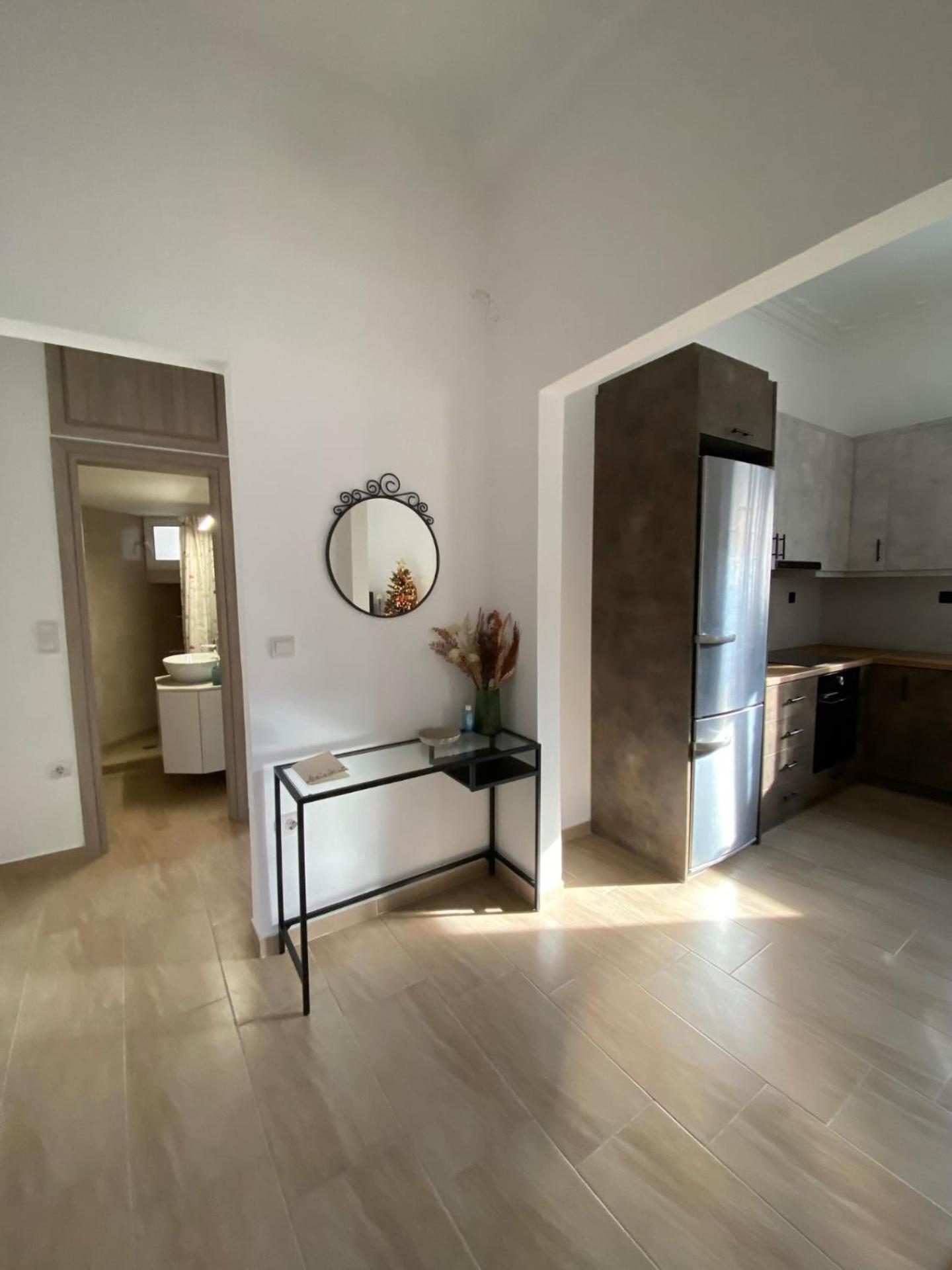 Azure House Apartment Атина Екстериор снимка